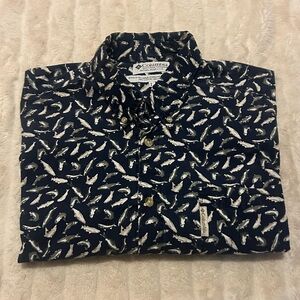 Columbia Men's Dark Blue Shirt with Fish Pattern